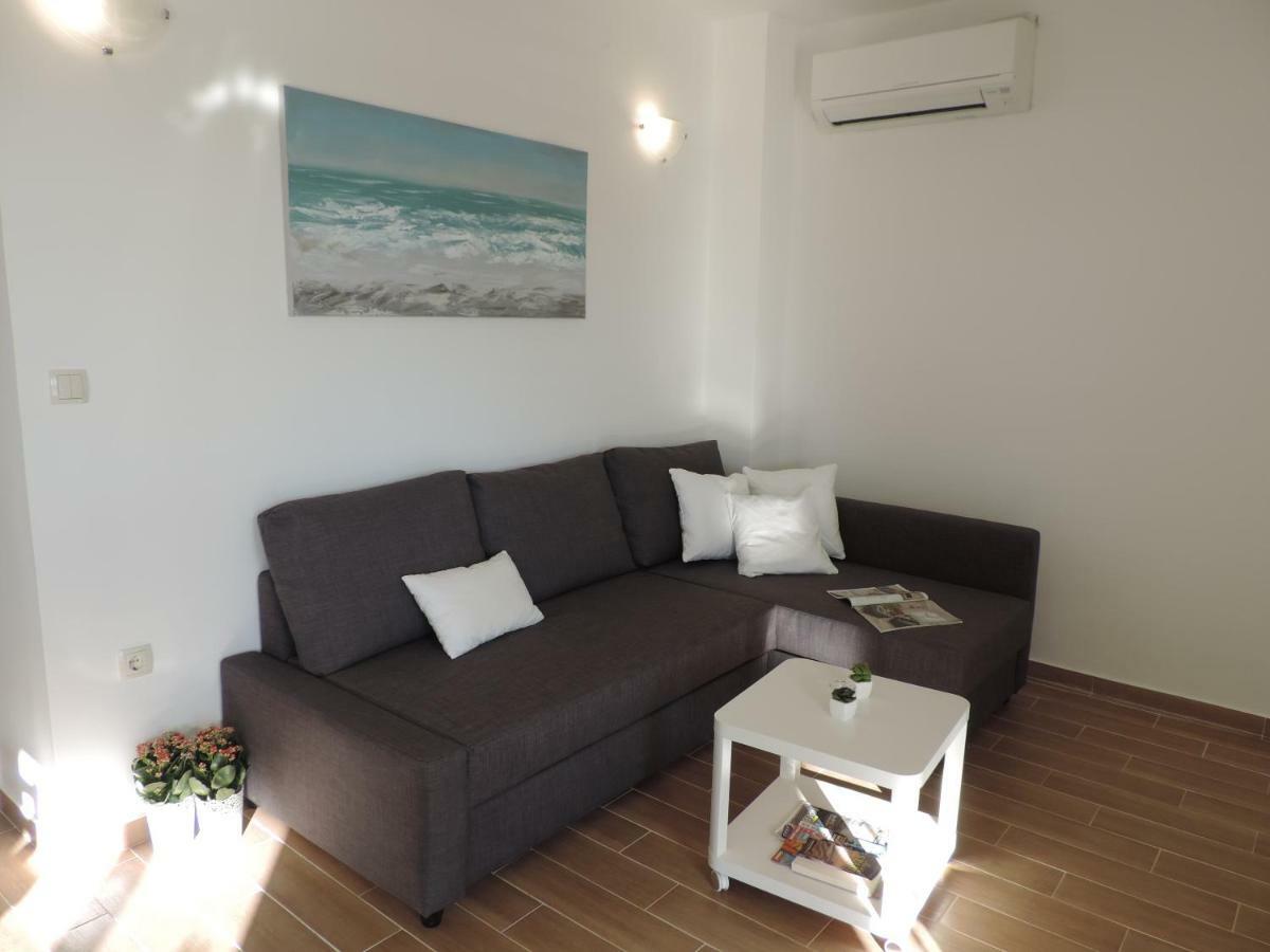 Apartman S Pogledom Ždrelac Eksteriør billede